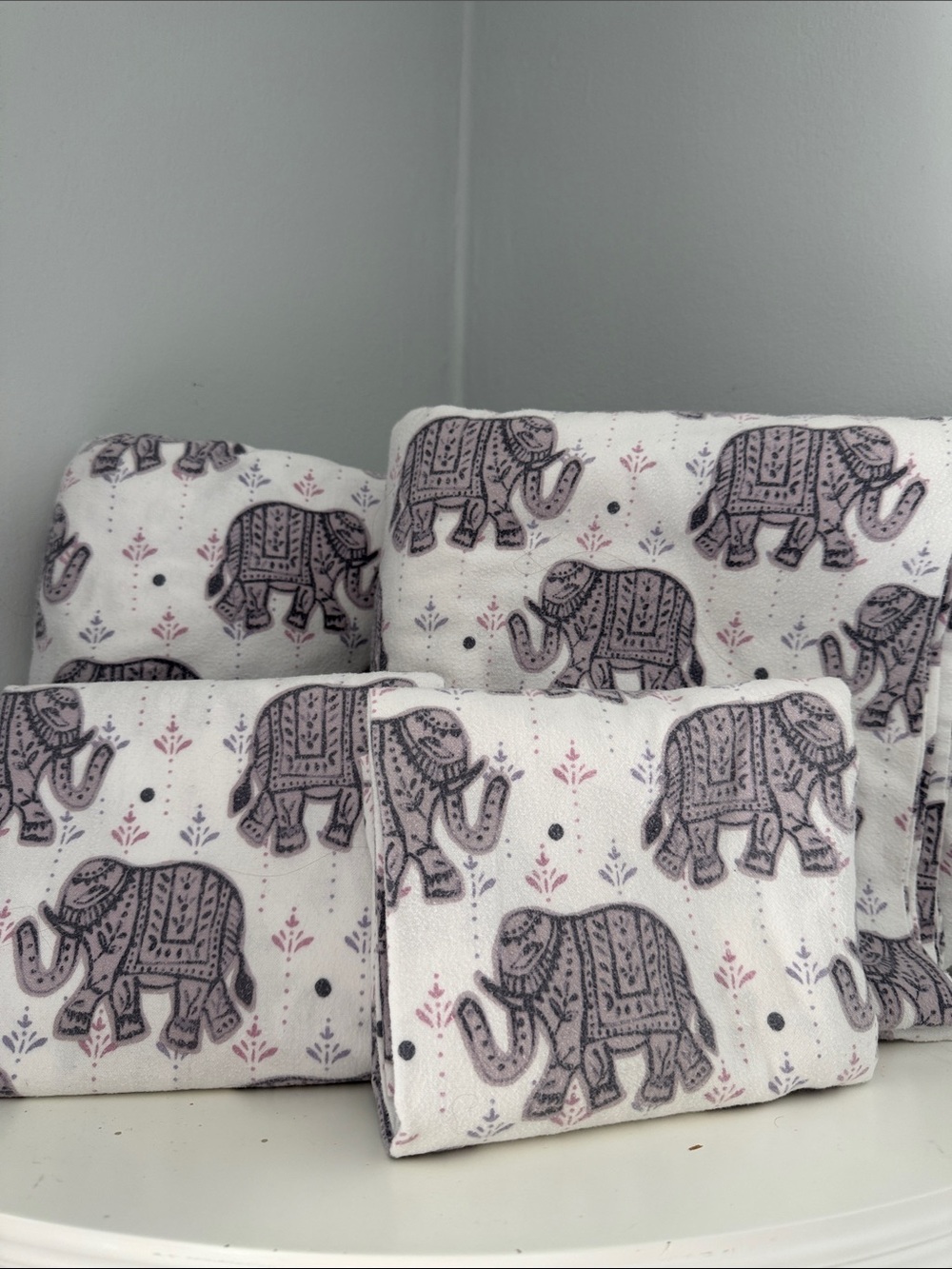 Pottery Barn Teen White Flannel Elephant Sheet Set with Gray and Lavender Print